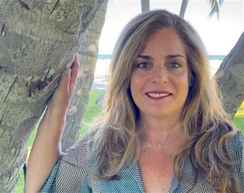 Image of Ana Alvaro